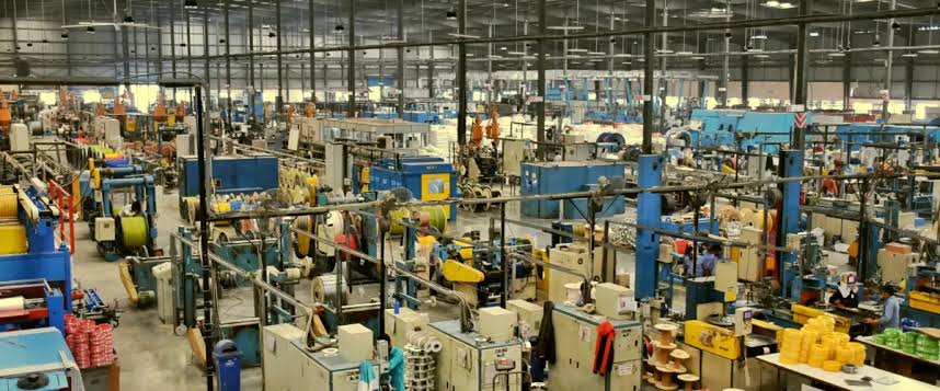 Modern Manufacturing with Smart Industrial Solutions